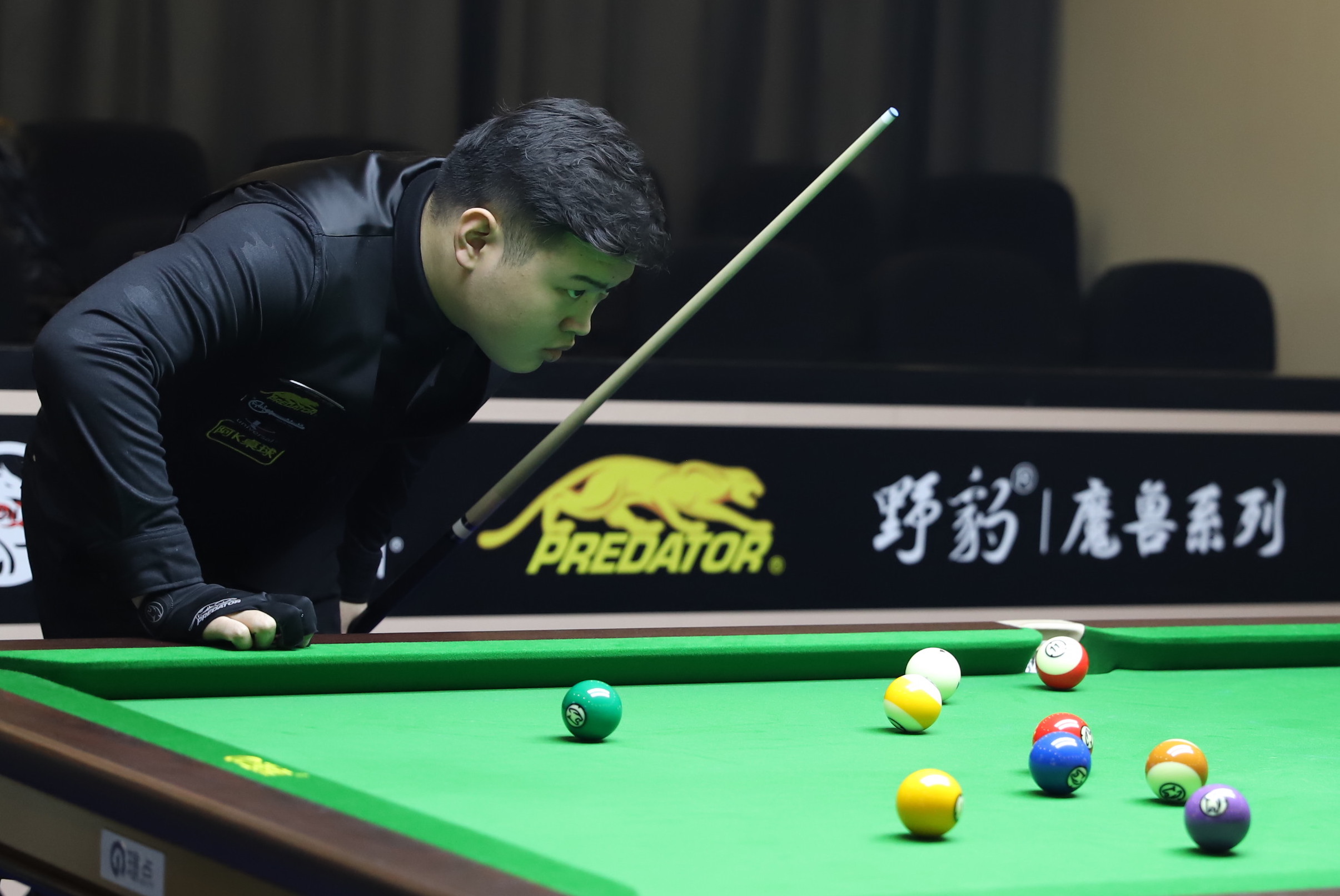 总负债数据 总负债数据