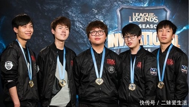 既能胜任左 既能胜任左