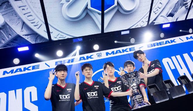 亮眼的勝利 亮眼的勝利