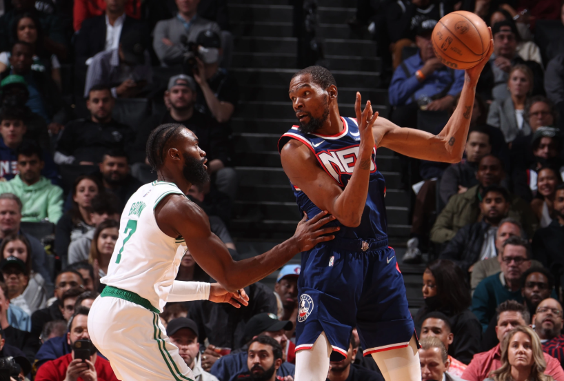 而在以首席 而在以首席